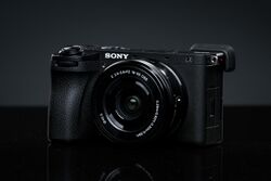 Sony A6700 by Henry Söderlund.jpg