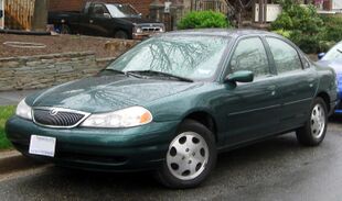 1998-2000 Mercury Mystique -- 03-24-2012.JPG