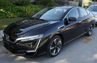 2018 Honda Clarity Fuel Cell.jpg