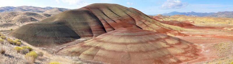 File:East face painted hills panorama.jpg