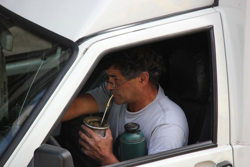 File:Man in Buenos Aires drinking mate.JPG