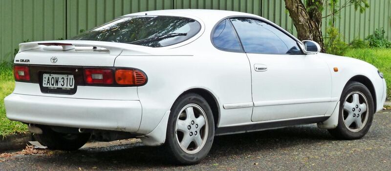 File:1991-1994 Toyota Celica (ST184R) SX liftback 02.jpg