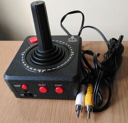 Atari Plug & Play TV Games (10 classic games) (8).jpg