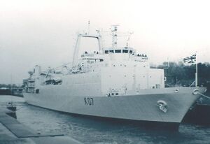HMS Challenger 1985.jpg