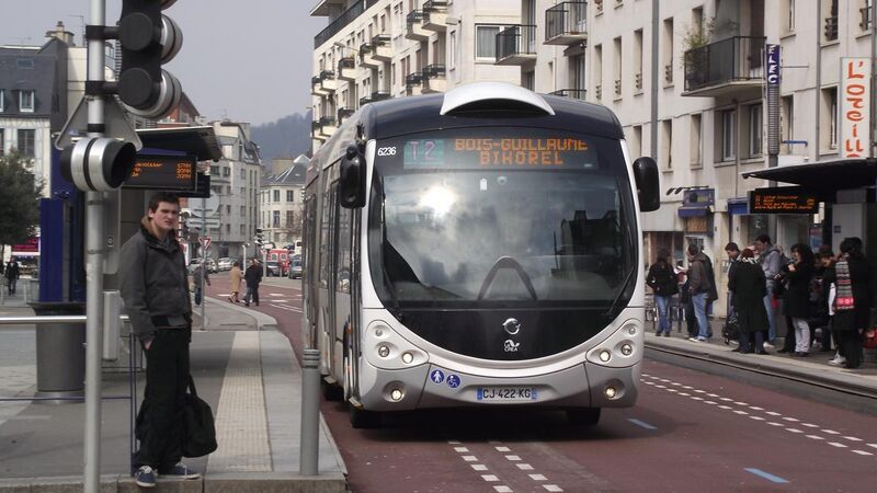 File:Rouen bus T2 I.jpg