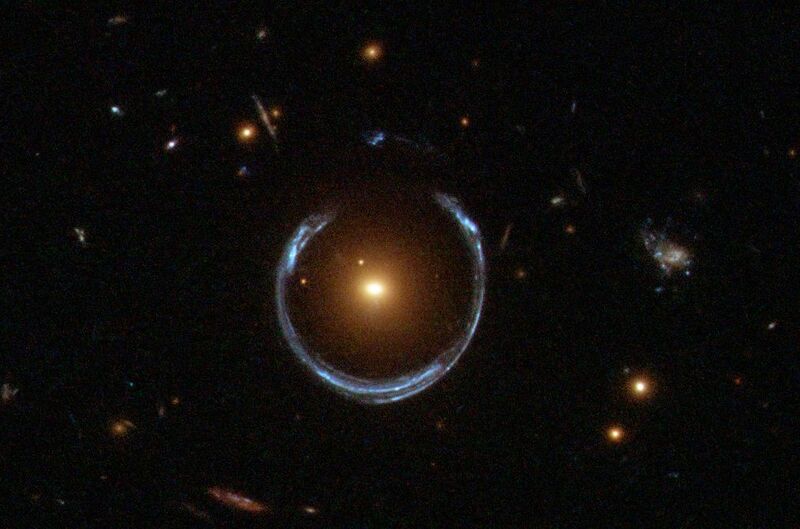 File:A Horseshoe Einstein Ring from Hubble.JPG