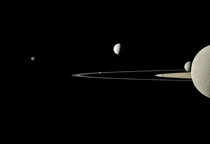 File:PIA12797-Saturn&FiveMoons-20110729-FullColor-20180730.jpg