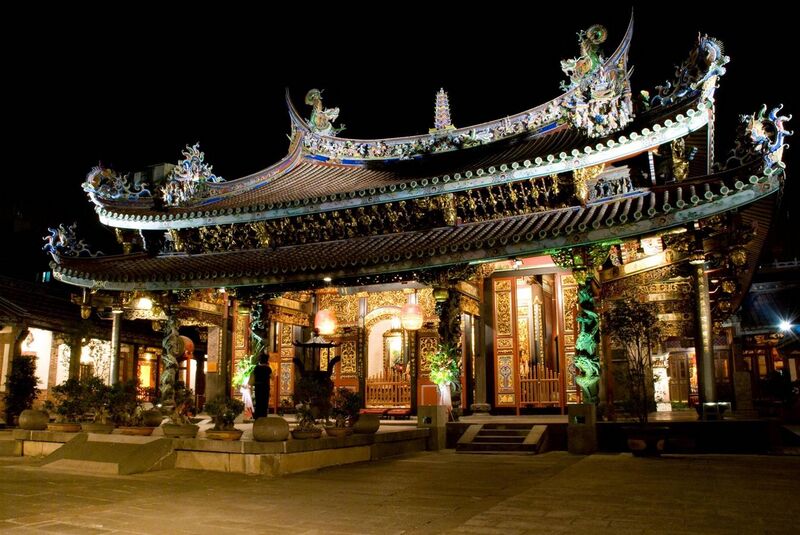 File:Taipei Baoan Temple.jpg