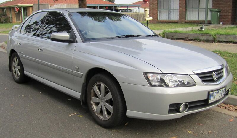File:2002 Holden Calais (VY) sedan (2010-11-04).jpg