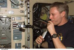 ISS014-E-08330 (27 Nov. 2006) --- European Space Agency (ESA) astronaut Thomas Reiter.jpg