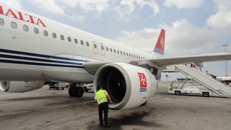 File:Air Malta Pre Flight Inspection Airbus A320.jpg