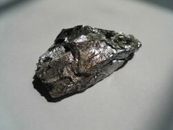 Picture of silvery metal showing chromium.