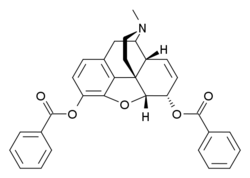 Dibenzoylmorphine.png