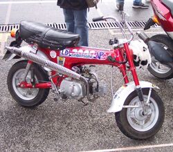 Honda DT 50 red vr.jpg