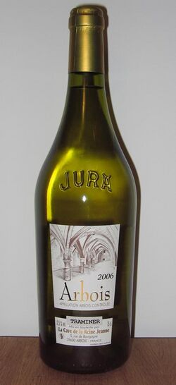 Jura Arbois Traminer 2006 bottle.jpg