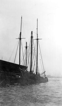 Schooner Louise No. 2.jpg