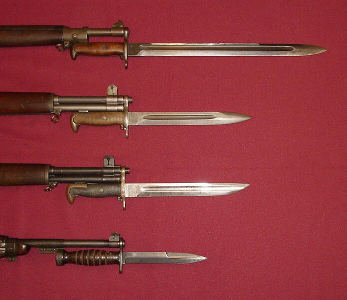 File:World-War-II-US-Military-Bayonets.jpg