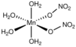 Cis-Mnaq4(NO3)2.svg