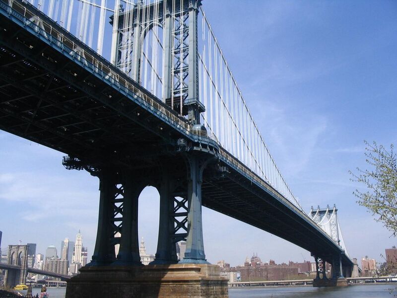 File:Manhattan Bridge from Fulton Landing Park.JPG