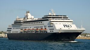 Pacific Eden departing from Fremantle Harbour