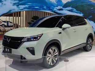 Wuling Xingchen 003.jpg