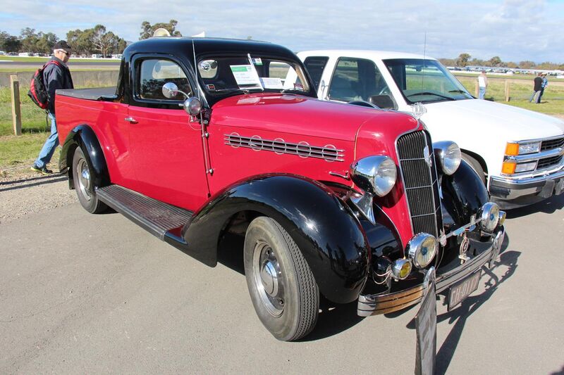 File:1935 Plymouth PJD Coupe Utility (26802915544).jpg
