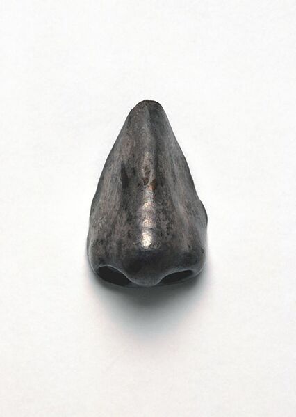 File:Artificial nose, 17th-18th century. (9663809400).jpg