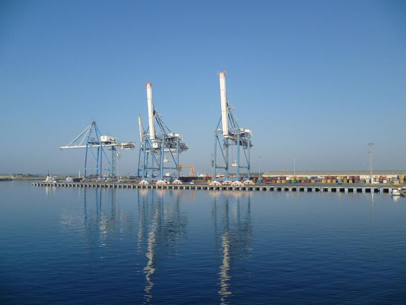 File:Cranes Limassol Harbour 20110703.jpg