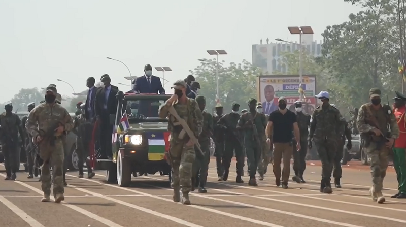 File:RussiansecurityBangui.png