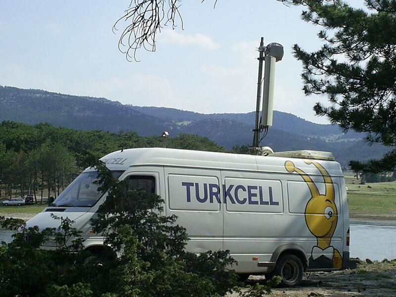 File:Turkcell Mobile Base Station.jpg