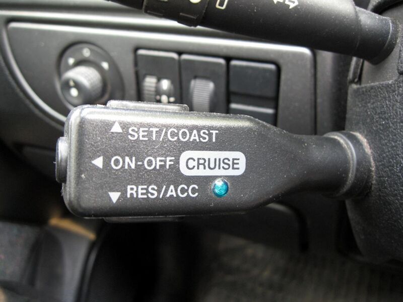 File:Cruise control Citroen Xsara.jpg