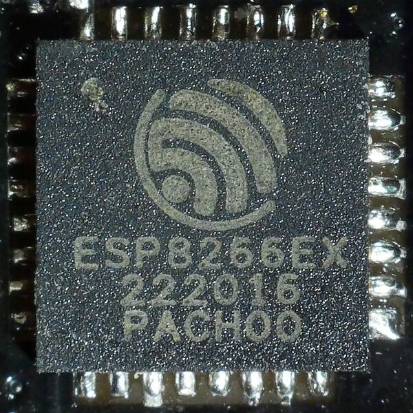 File:ESP8266 IC.jpg