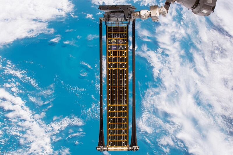 File:ISS-52 Roll Out Solar Array (ROSA) (4).jpg