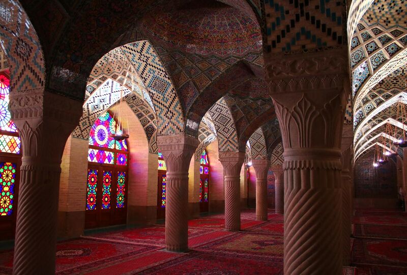 File:Nasir ol Molk Mosque, Shiraz.jpg