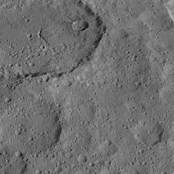 File:PIA20190-Ceres-DwarfPlanet-Dawn-3rdMapOrbit-HAMO-image89-20151019.jpg