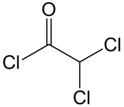 2,2-dichlooracetylchloride.png