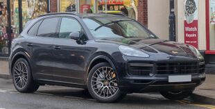 2018 Porsche Cayenne V8 Turbo Tiptronic 4.0 Front.jpg