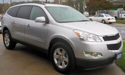 2009 Chevrolet Traverse.jpg