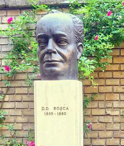 D.D.Rosca (bust).jpg