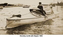 Dorothy Levitt driving the Napier motor yacht 1903.jpg