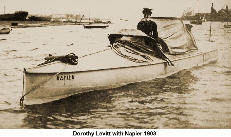 File:Dorothy Levitt driving the Napier motor yacht 1903.jpg