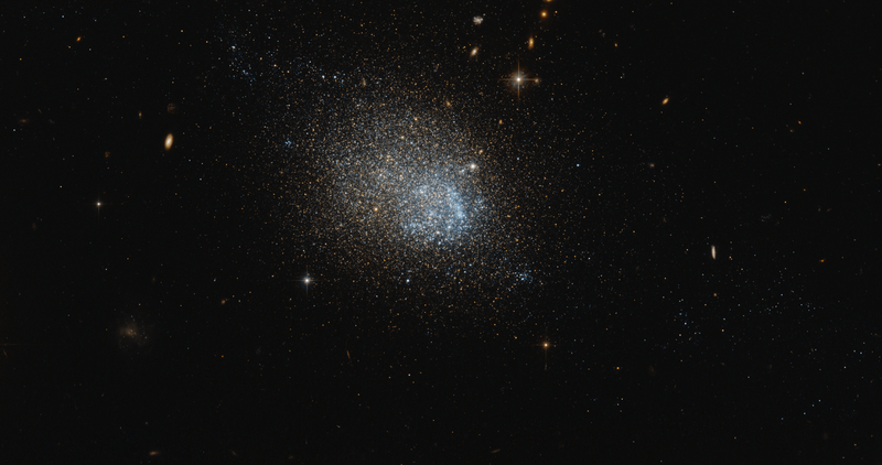 File:NGC 3741.png
