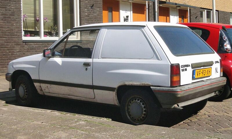 File:Opel Corsa A Van 1.2S 5-9-1989 VF-93-XH.jpg