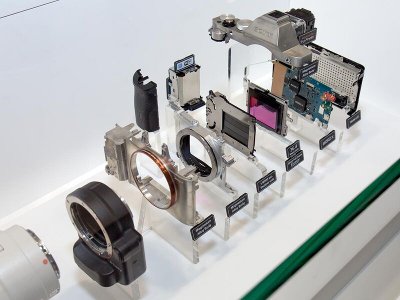 File:Sony Alpha ILCE-7R taken apart 2014 CP+.jpg
