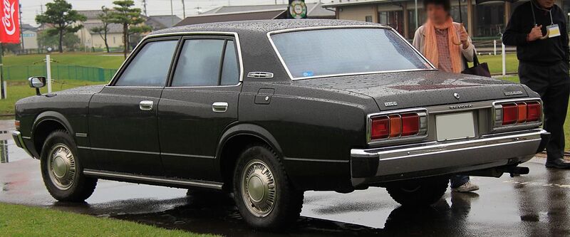File:1976 Toyota Crown Super Deluxe rear.jpg
