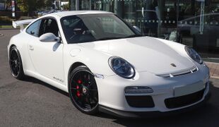 2010 Porsche 911 GT3 CS 3.8 Front.jpg