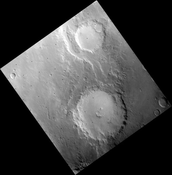 File:Bond crater Uzboi Vallis 574A14.jpg
