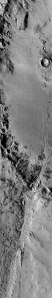 File:Holden Crater Rim.jpg