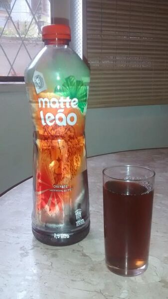 File:A bottle of an ice tea variataion of mate and a glass of it.jpg