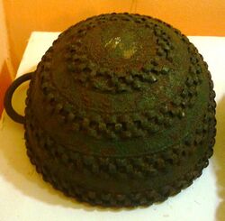 Bronze pot, Igbo-Ukwu, 9th century.JPG